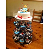Football Cake And Cup Cakes 1