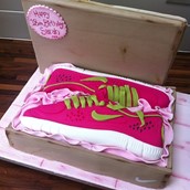 Trainers Cake Licky Lips Cakes Liverpool