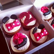 mini mouse disney cupcakes - licky lips cakes liverpool.jpg.jpg